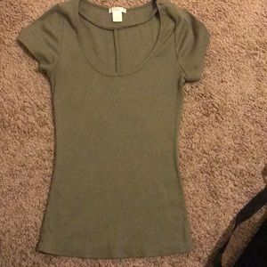 Green t shirt